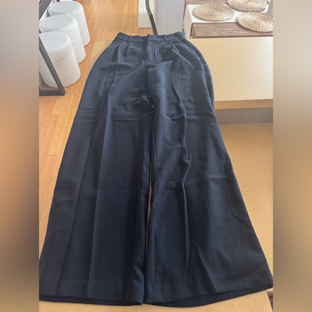 Abercrombie & Fitch Curve Love Wide Leg Trousers in Black
